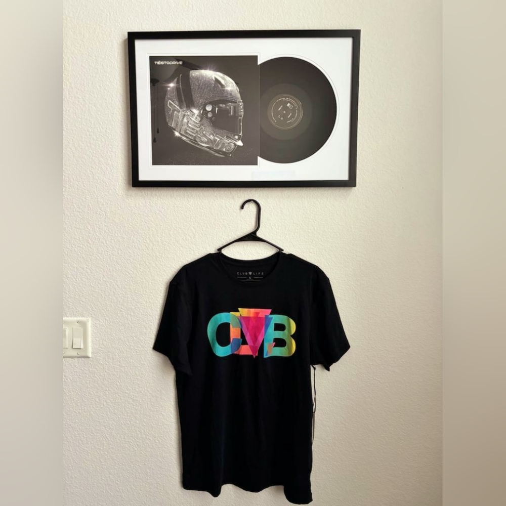 Tiesto Clvb Life 2011 Shirt Collection - Model: BLACK CLVB